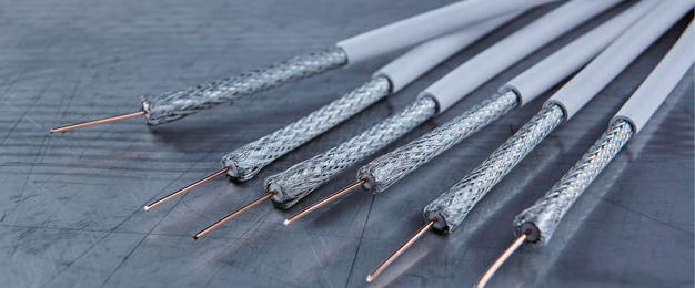 Kabel- und Steckverbinder bei Elektro Ströbel GmbH in Wendelstein b. Nürnberg